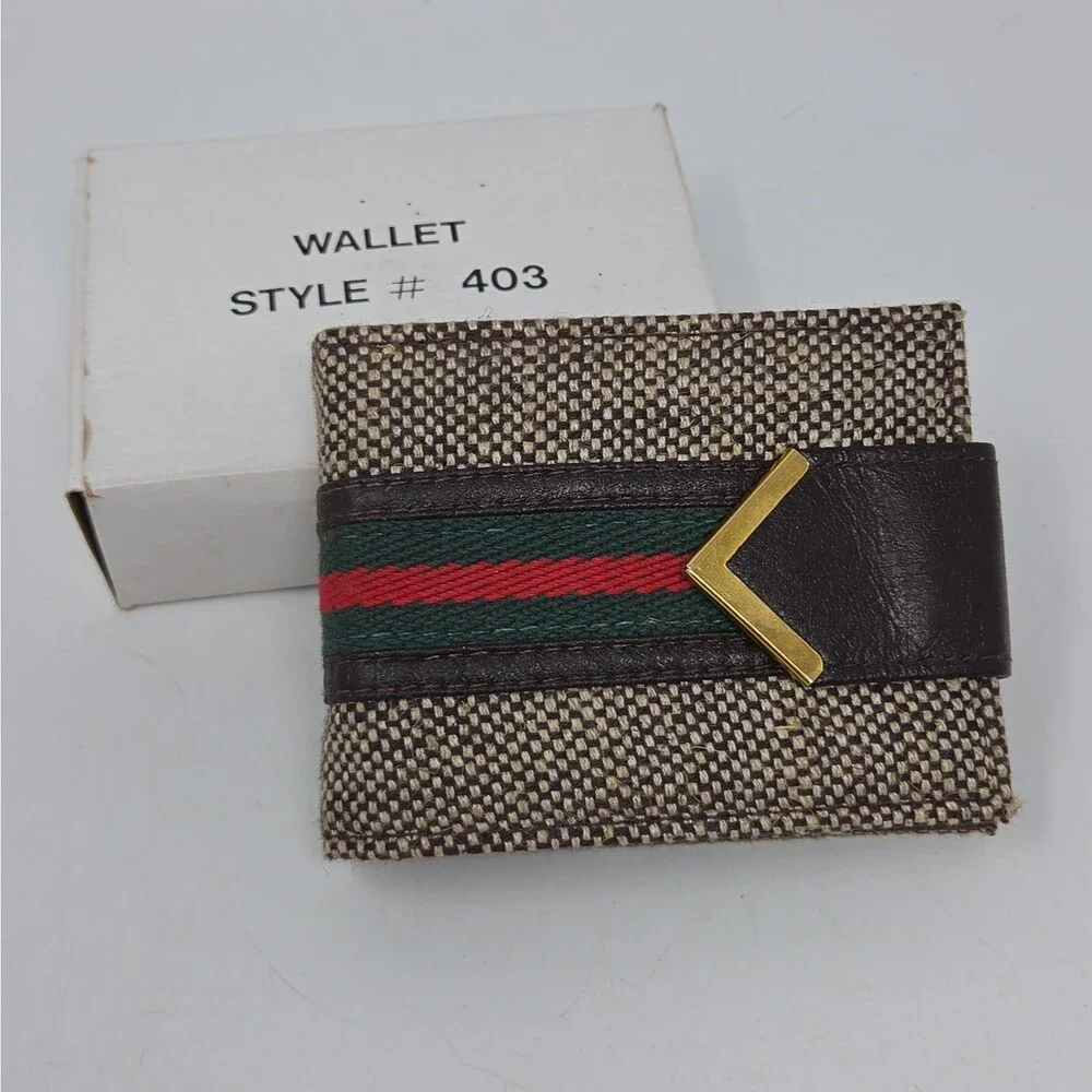 Vintage Men’s Bifold Wallet with Stripe Detail – Canvas Wallet Hong Kong 80s